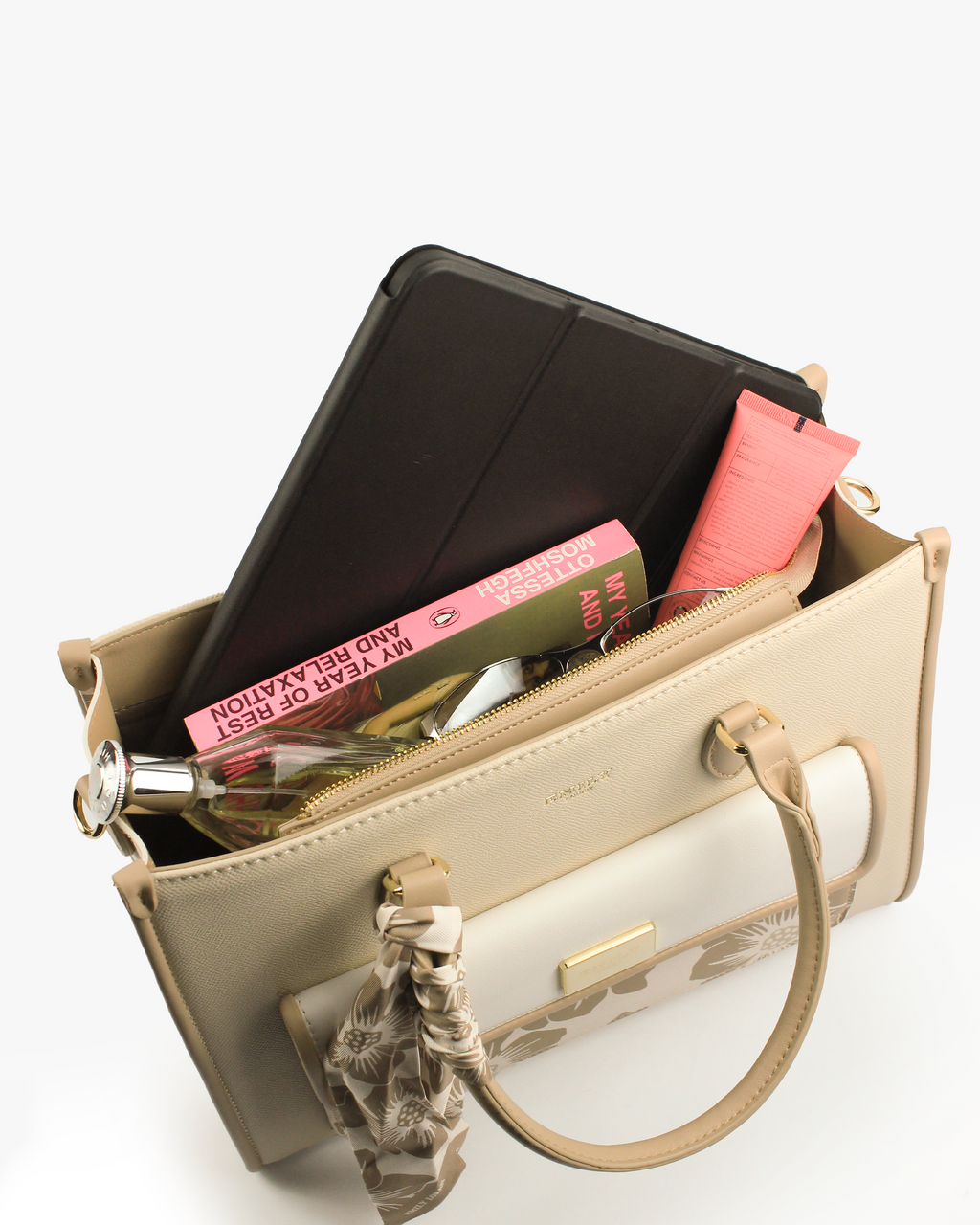 Elowen Shopper — Large Shopper Tote — Beige colorway, catalogue image 5