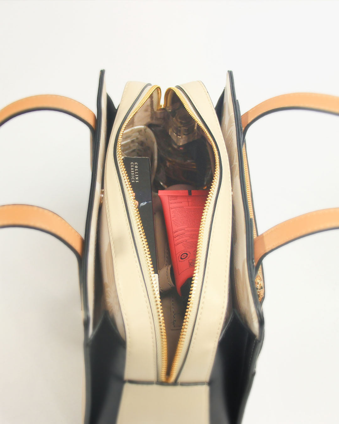 Thea Shoulder Bag — Shoulder Bag — Beige colorway, catalogue image 5