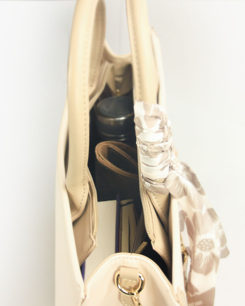 Ariana Tote — Structured Square Tote — Beige colorway, catalogue image 5