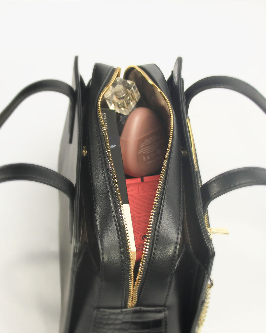 Thea Shoulder Bag — Shoulder Bag — Black colorway, catalogue image 5