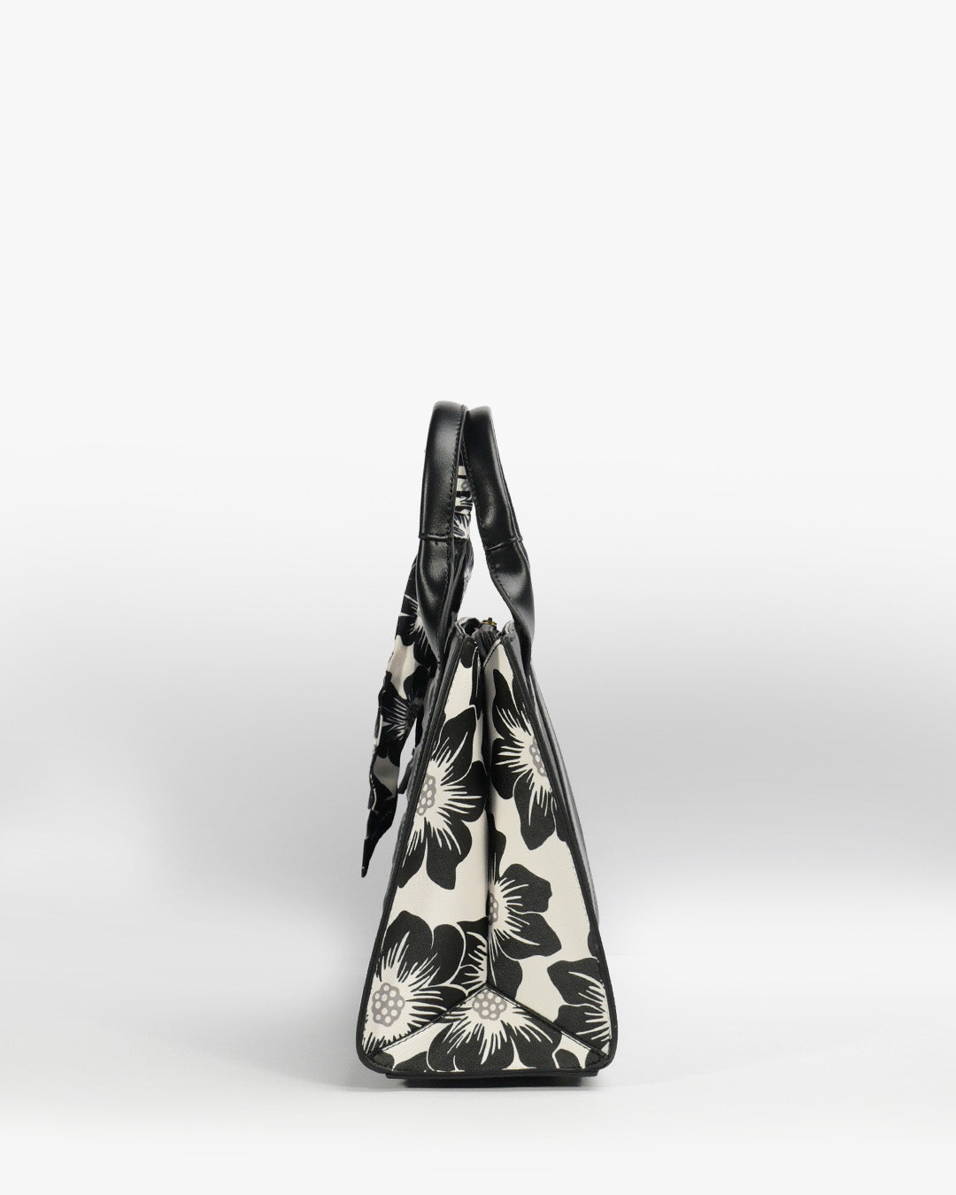 Marguerite Tote — Shopper Tote — Black colorway, catalogue image 3