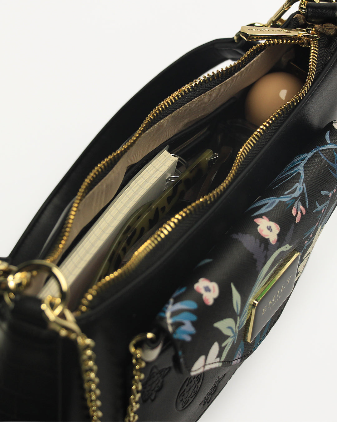 Rosalind Baguette — Shoulder Bag — Black colorway, catalogue image 5